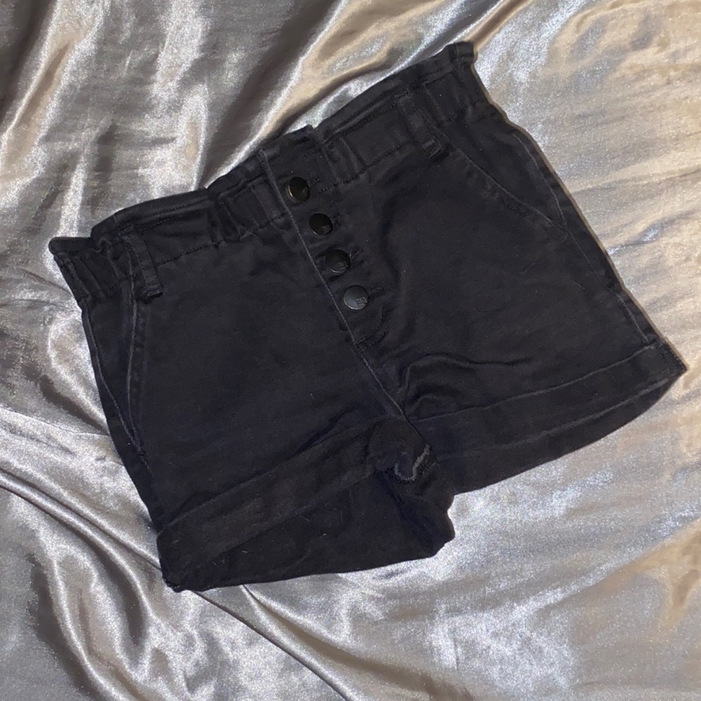 Cute black shorts